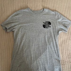 North Face Tee size Large